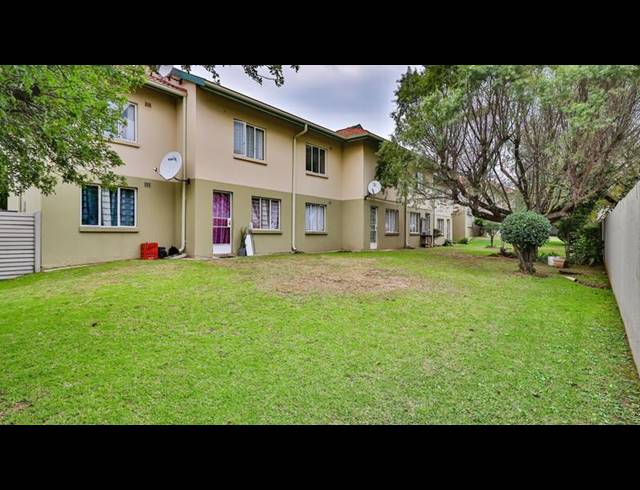 2 BEDROOM APARTMENT FOR SALE IN EDEN GLEN